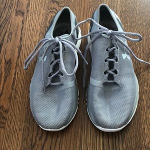Under Armour Speedform running shoes 👟 🏃🏼‍♀️